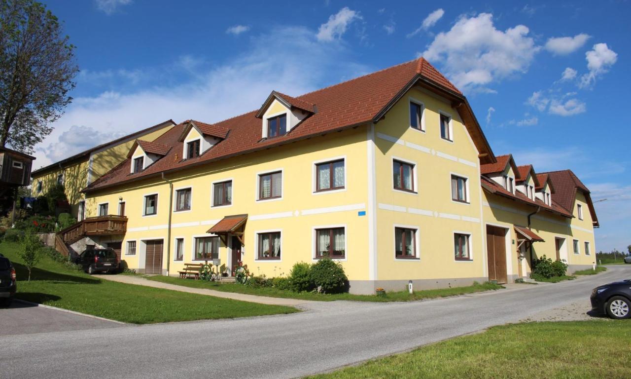 Urlaub Am Bauernhof Weichselbaum Appartement Schloss Rosenau Buitenkant foto